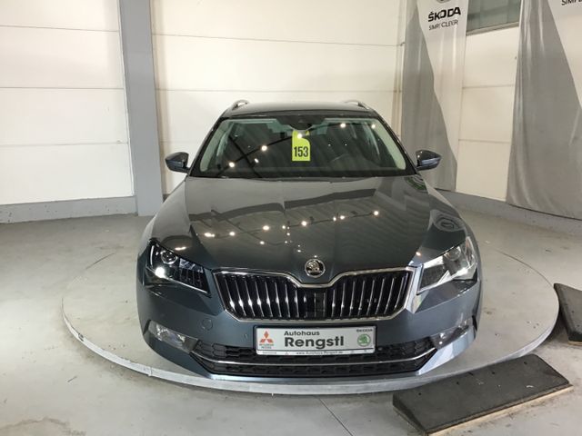 Fahrzeugabbildung Skoda Superb Style 2.0 TDI Combi AHK/Navi/ACC/Xenon
