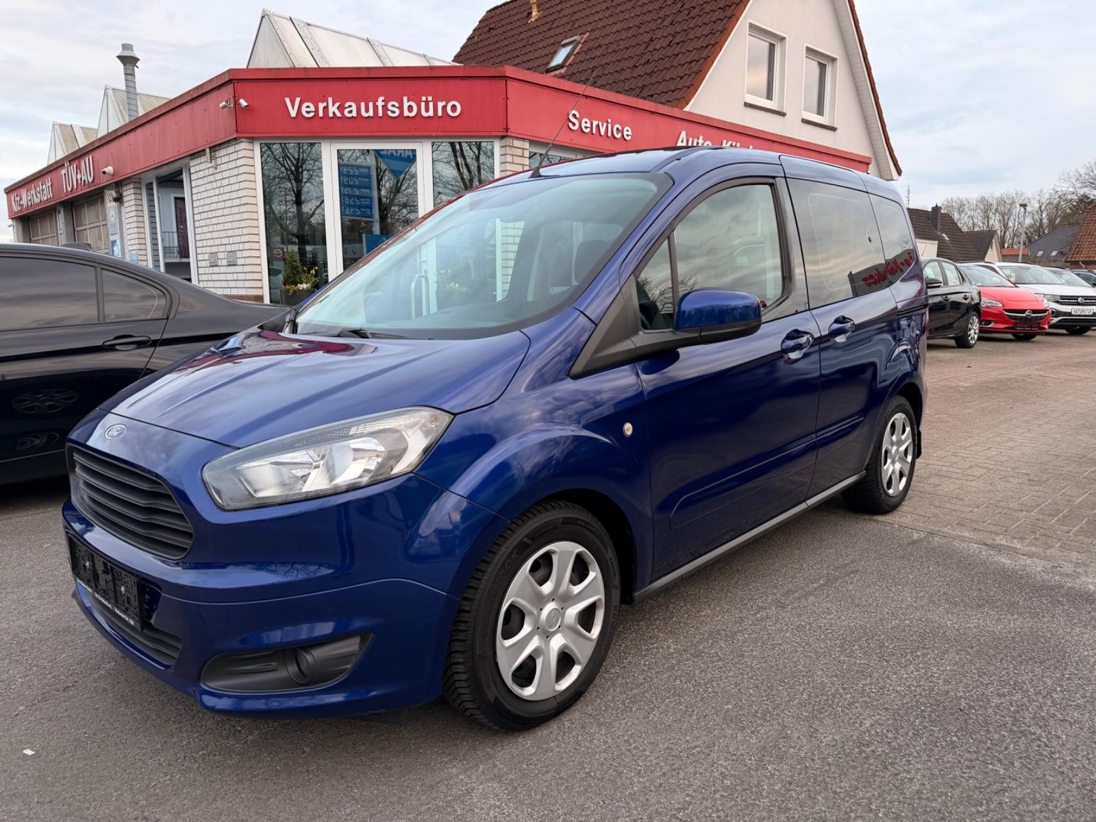 Ford Tourneo Courier Trend SHZ BT PDC Tempomat