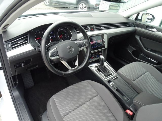 Passat Variant 1.5 TSI DSG Conceptline / 1.99 %