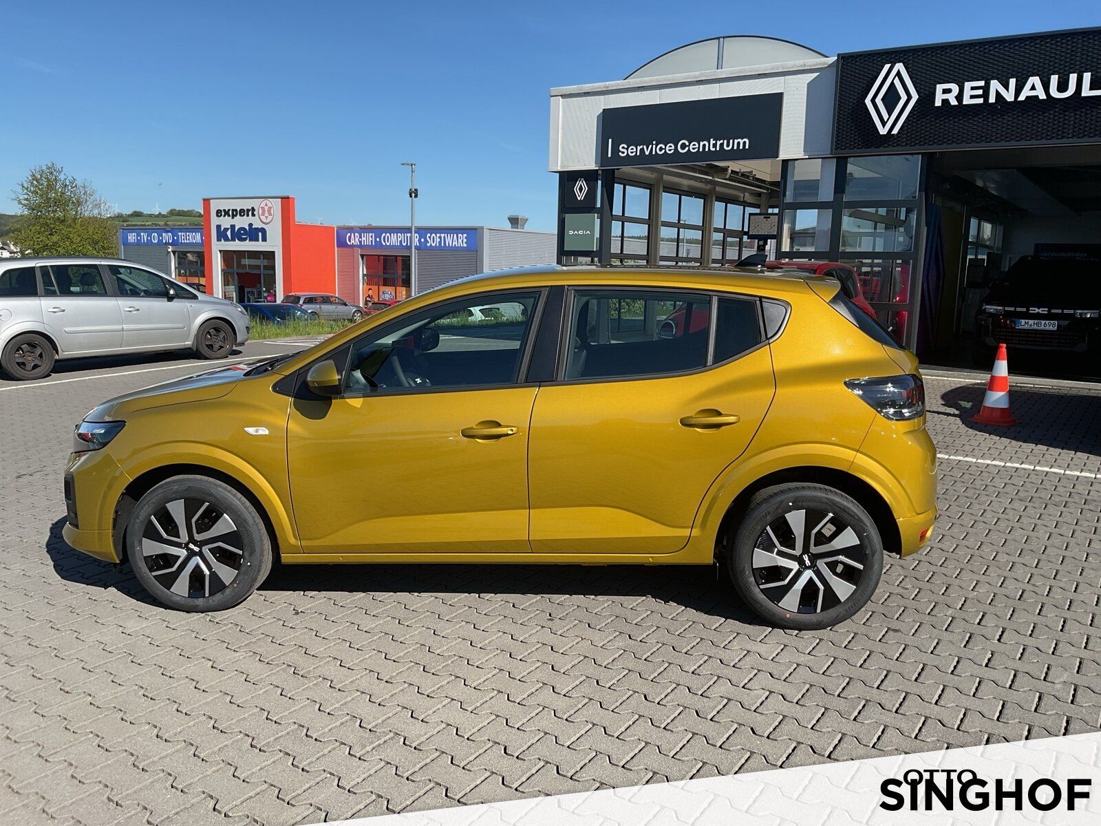 Fahrzeugabbildung Dacia Neuer Sandero Expression TCe 100