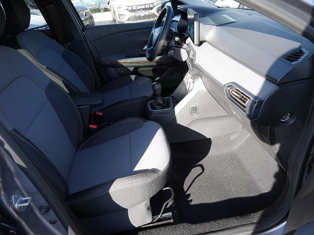 Fahrzeugabbildung Dacia Jogger Extreme TCe 110 5-Sitzer