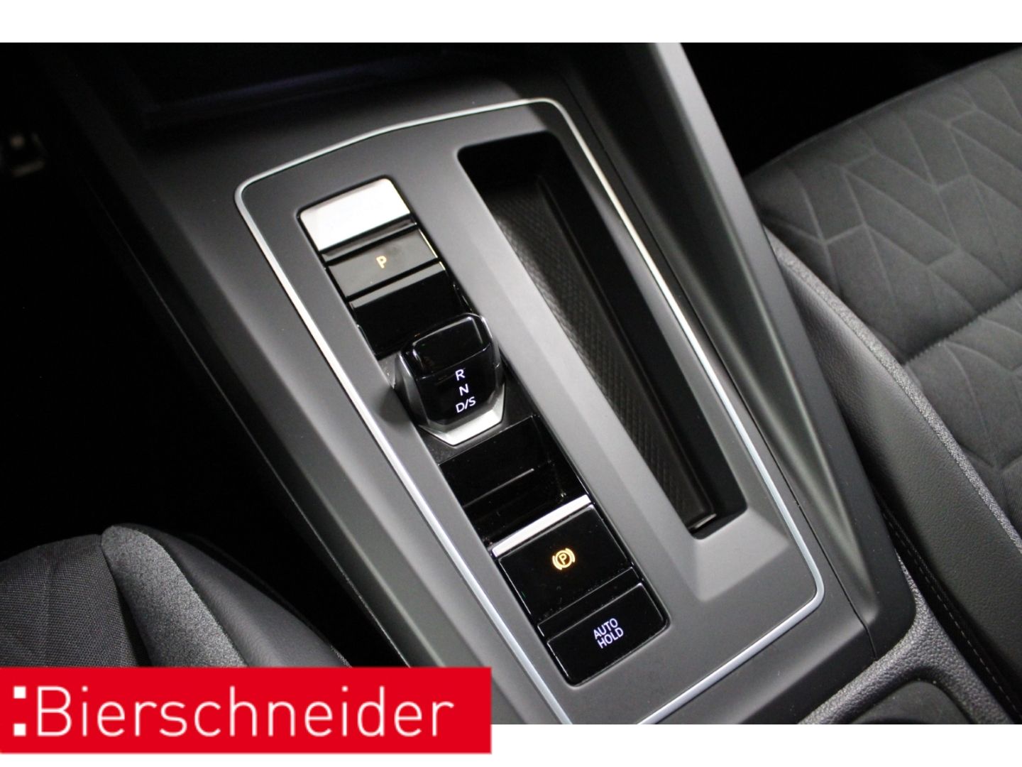 Volkswagen Golf - Bild 9