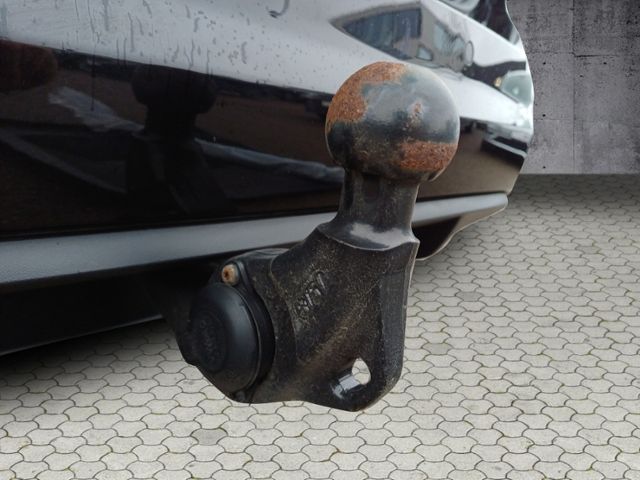 Touran 2.0 TDI Highline ACC/AHK/LED/NAVI/STANDHE