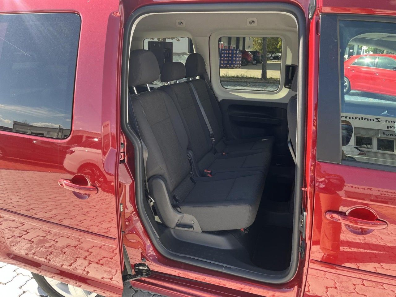 Volkswagen Caddy 1,4 TSI AMF Umbau KR Klima Navi PDC Kamer foto 11