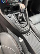 Ford Focus 2,0TDCi ST Leder-Sport-Paket Turnier ST - Ford Focus Sport mit Diesel-Antrieb