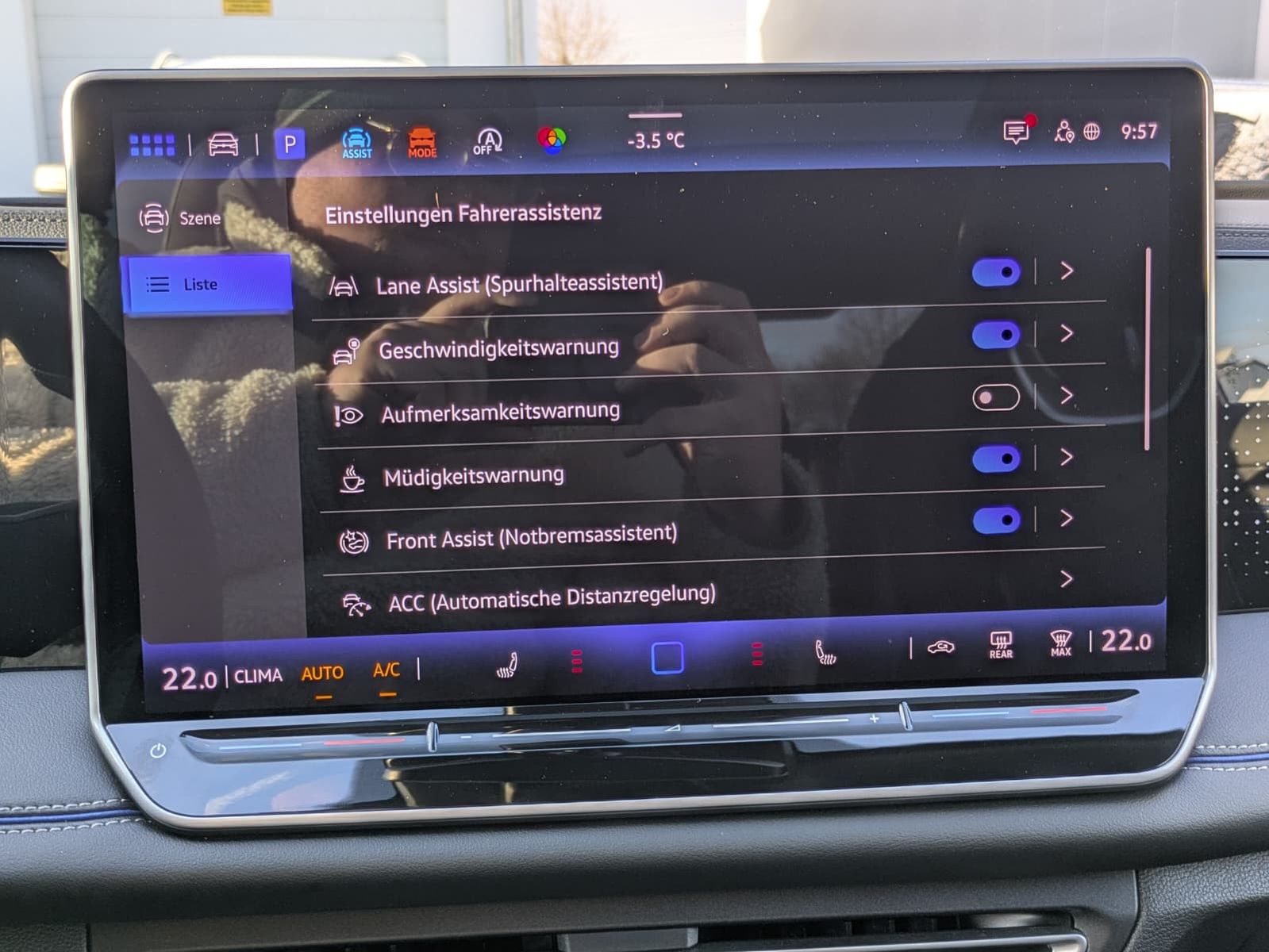 Fahrzeugabbildung Volkswagen Tiguan 2.0 TDI 4M R-Line PANO*H&K*AHK*MATRIX*20"