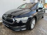 Skoda Octavia 2.0 TDI Selection DSG NAVI AHK ACC LED - Skoda Octavia: Allradantrieb