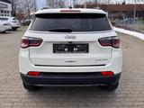 Jeep Compass Limited FWD LEDER NAVI Automatik - Jeep Gebrauchtwagen in München