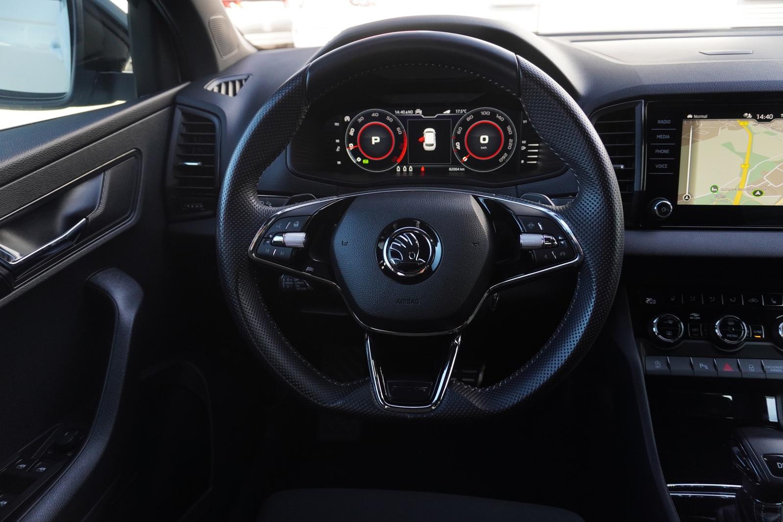 Skoda Karoq 1.5 TSI DSG Sportline LED Navi Kamera