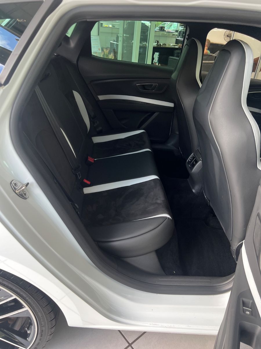 Fahrzeugabbildung SEAT Leon Cupra 290 DSG * SCHALENSITZE *