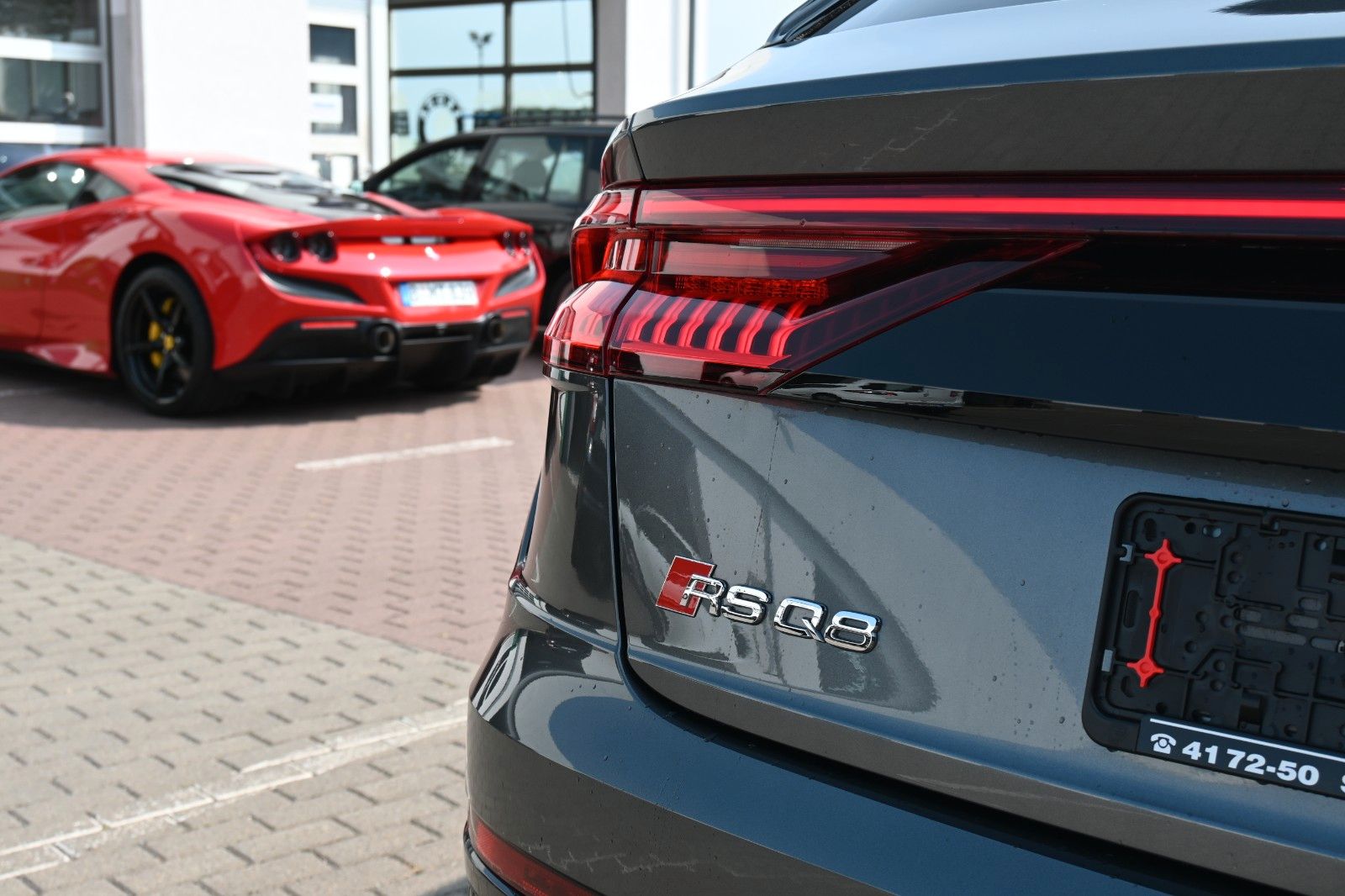 Fahrzeugabbildung Audi RSQ8 RS Q8 TFSI QUATTRO *B&O*PANO*23"Mietkauf