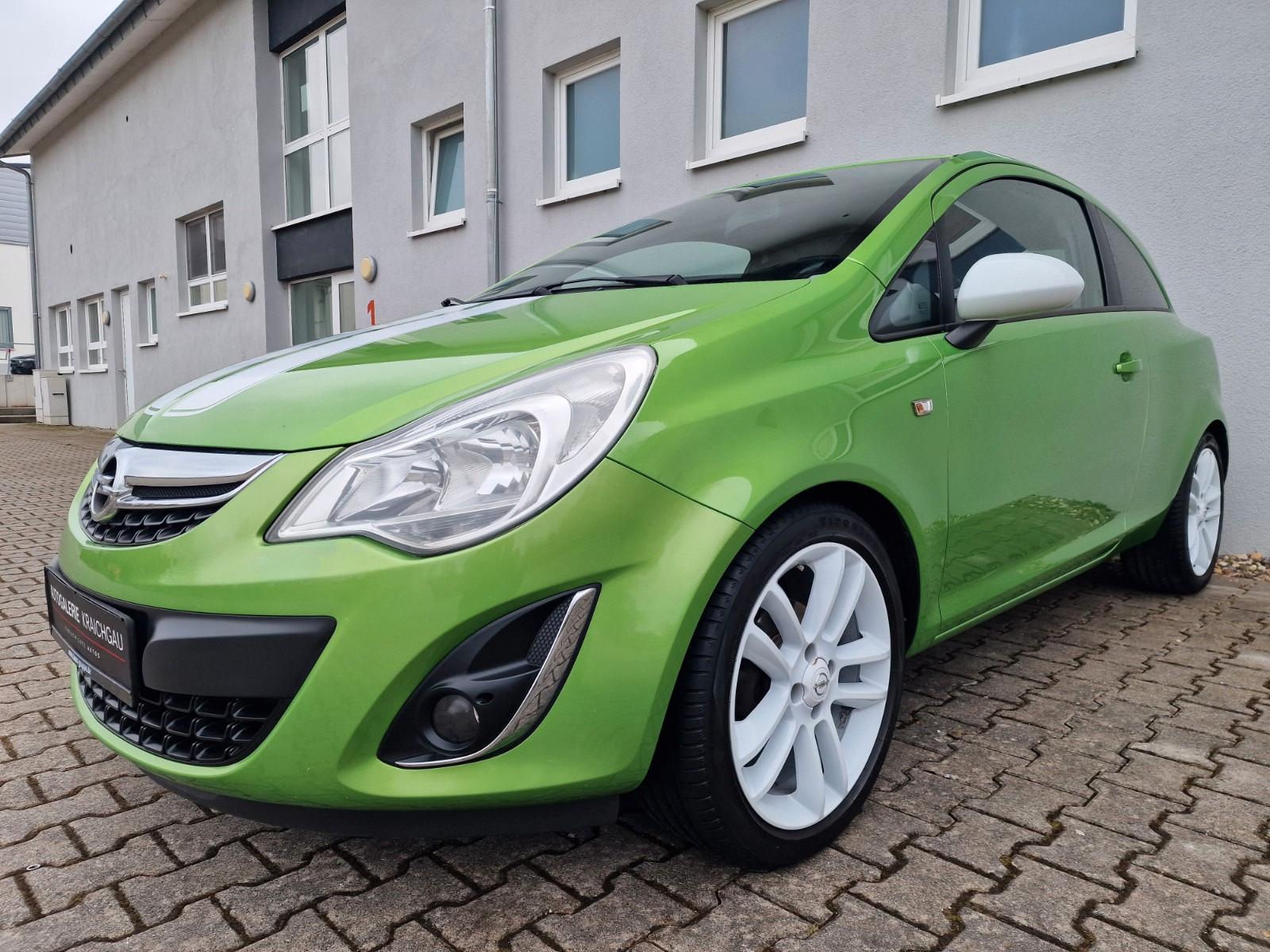 Opel Corsa D 1.4 Color Edition 101PS NAV PDC SHZ LRHZ