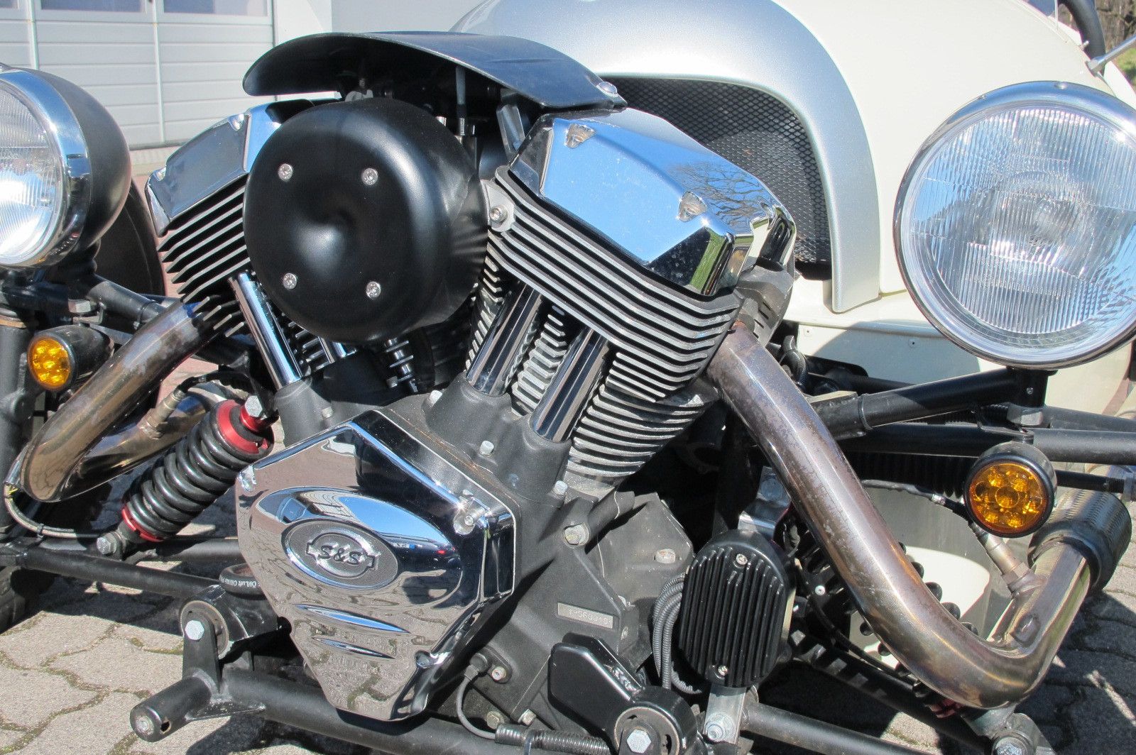 Fahrzeugabbildung Morgan 3 Wheeler Langversion bis 1,98m 1 von10 weltweit