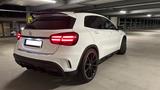 Mercedes-Benz GLA 45 AMG Mercedes-AMG GLA 45 4MATIC DCT Me... - weiße Mercedes-Benz GLA 45 AMG