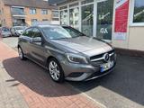 Mercedes-Benz A 180 BlueEfficiency+NAVI+PDC+XENON - Mercedes-Benz A-Klasse Gebrauchtwagen in Hannover