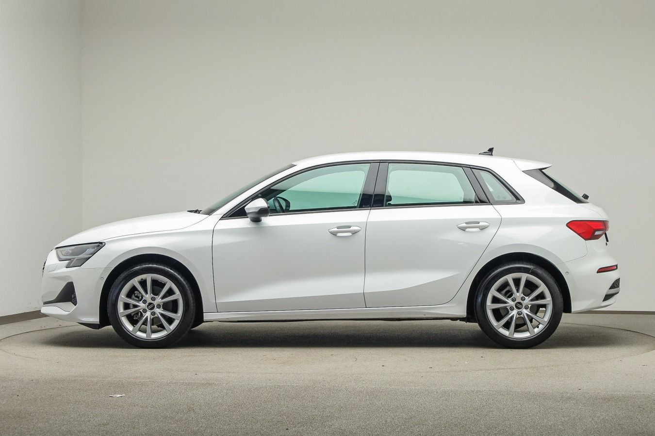 Audi A3 Sportback advanced 30 TFSI Navi, Klima Plus imagem 3