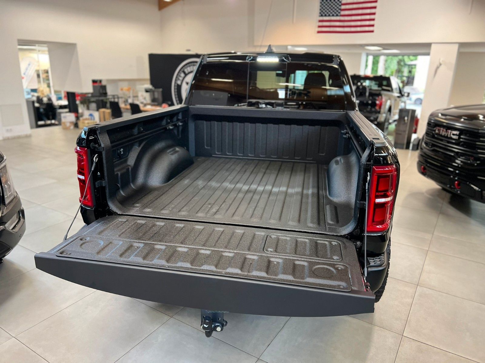 Fahrzeugabbildung Dodge RAM 1500 RHO H/O RTR Ed.