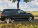 Mercedes-Benz ML 350 BlueTEC 4MATIC - - Mercedes-Benz ML 350 in Duisburg