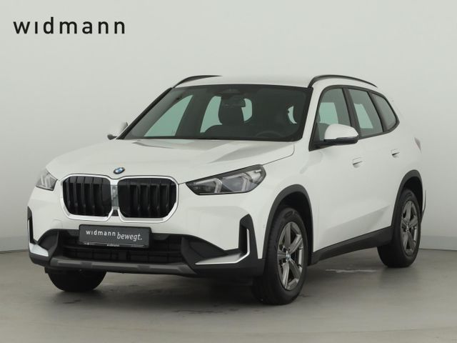 BMW X1 sDrive 20i *Automatik*Navi*PTS*Kamera*HUD*DAB