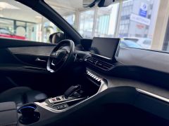 PEUGEOT 3008 Hybrid GT Black Line Ultimate Standheizung!