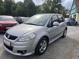 Suzuki SX4 1.6/Klimaautomatik/Sitzheizung/1. Hand/81TKM - Suzuki SX4: Allradantrieb, 1.6
