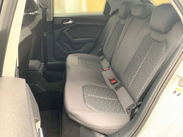 A1 Sportback 25 TFSI ADVANCED +LED+NAVI+ALU+VCP+