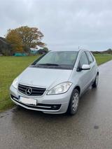 Mercedes-Benz A 160  BlueEFFICIENCY ELEGANCE - Mercedes-Benz A 160 Kombi Gebrauchtwagen
