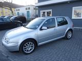 Volkswagen Golf 1.6 Basis, 1. Hand - Volkswagen Golf aus 2003: 1.6