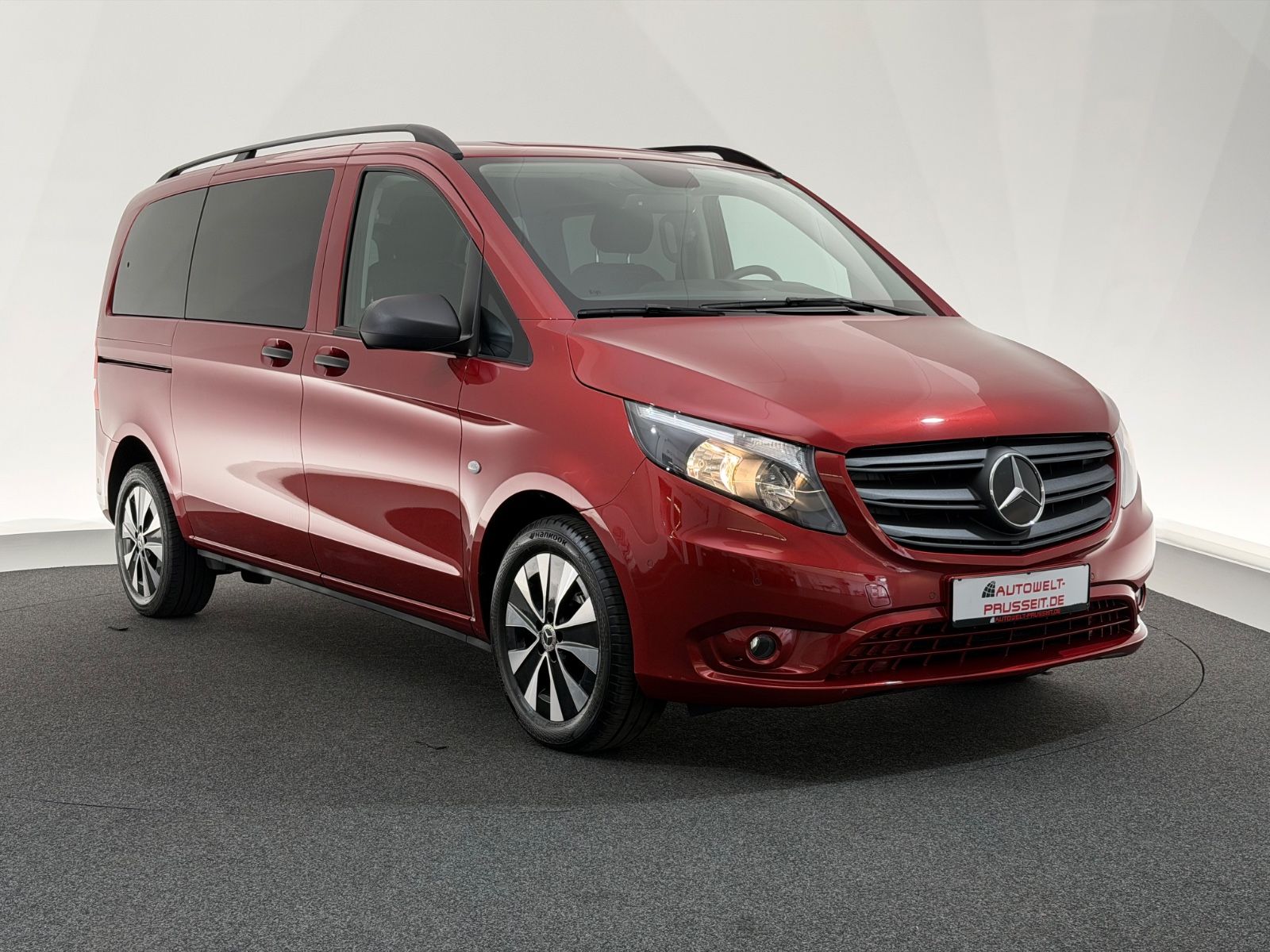 Gebrauchtwagen Mercedes-Benz Vito Vito Tourer 119 CDI RWD*KOMPAKT*AHK-R.KAM-SHZ in Fulda