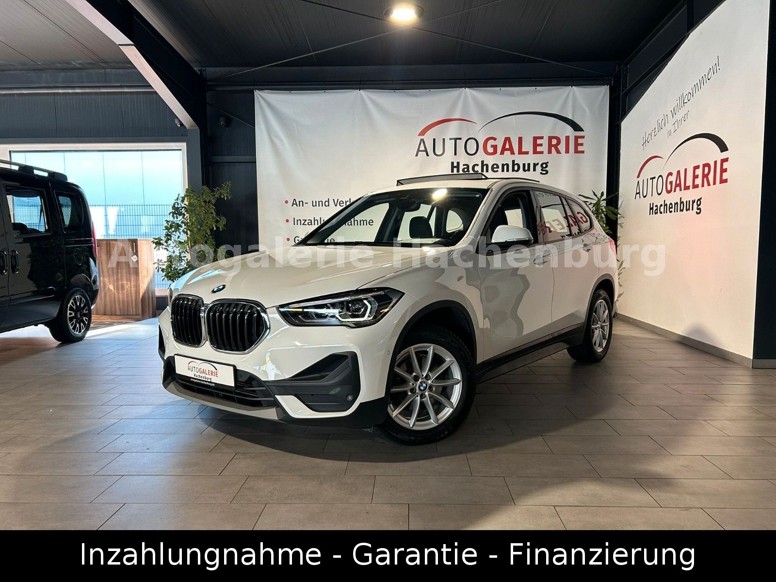 BMW X1 xDrive 18d Advantage/Navi/LED/Pano/Cam/GARANT