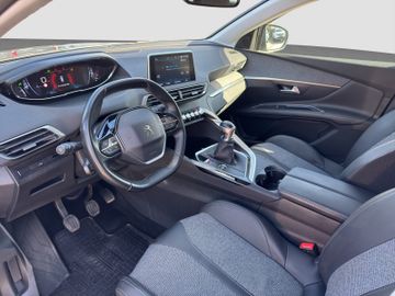 Fotografie des Peugeot 3008 Allure Business Kamera LED Sitzhz AHK