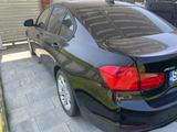 BMW 320i xDrive - - BMW Unfallwagen