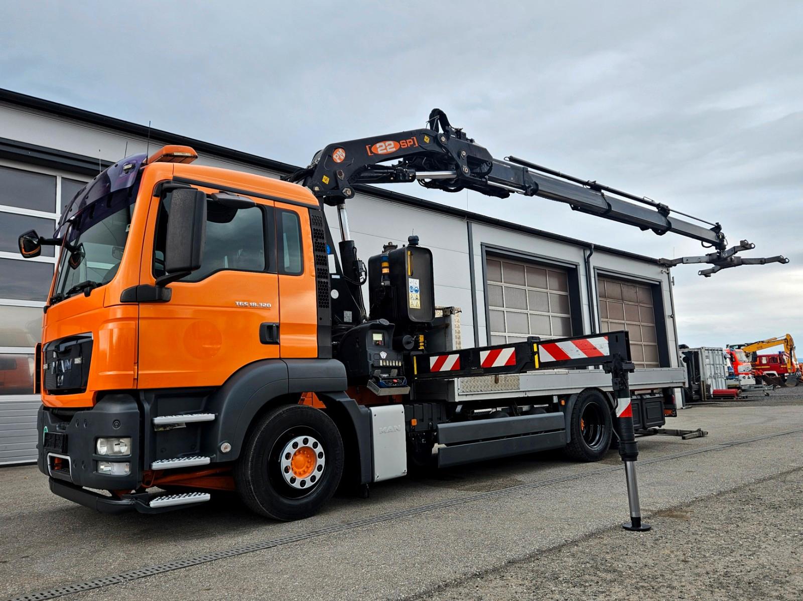 MAN TGS 18.320 Abschleppwagen PM 22SP Funk Kran TÜV