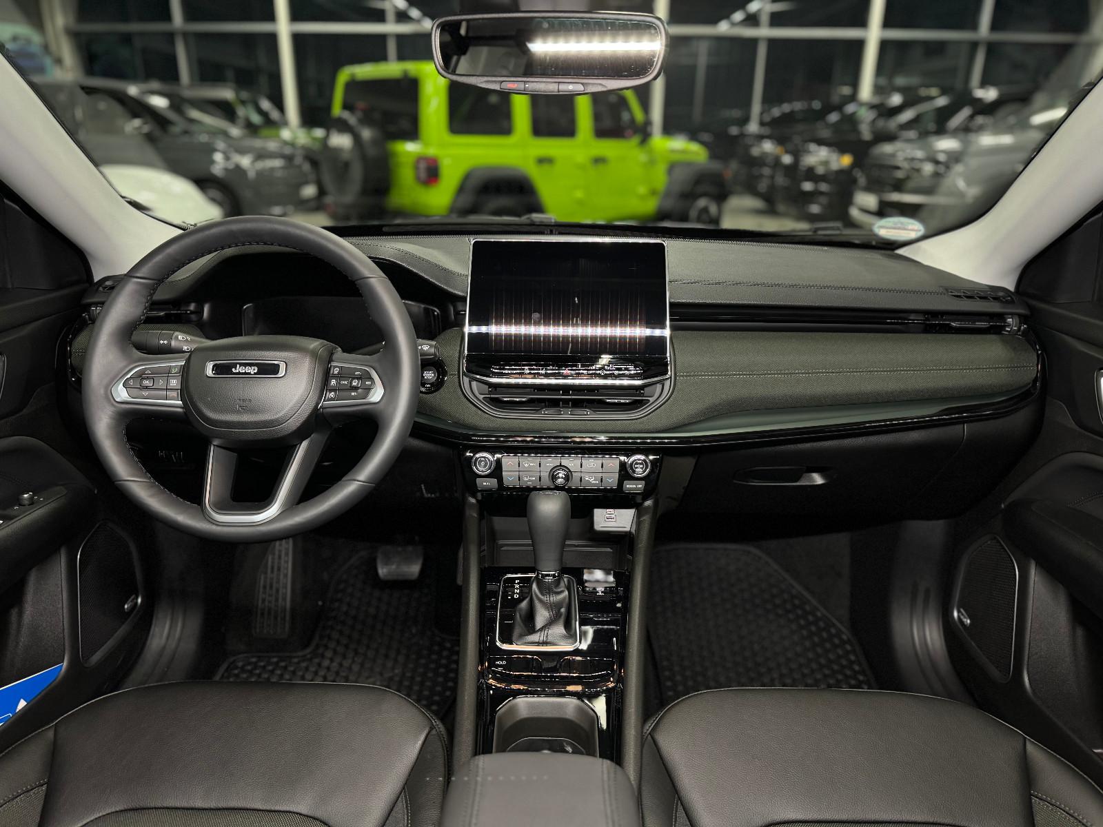 Jeep MildHybrid North Star Pano Safe/Park-Package