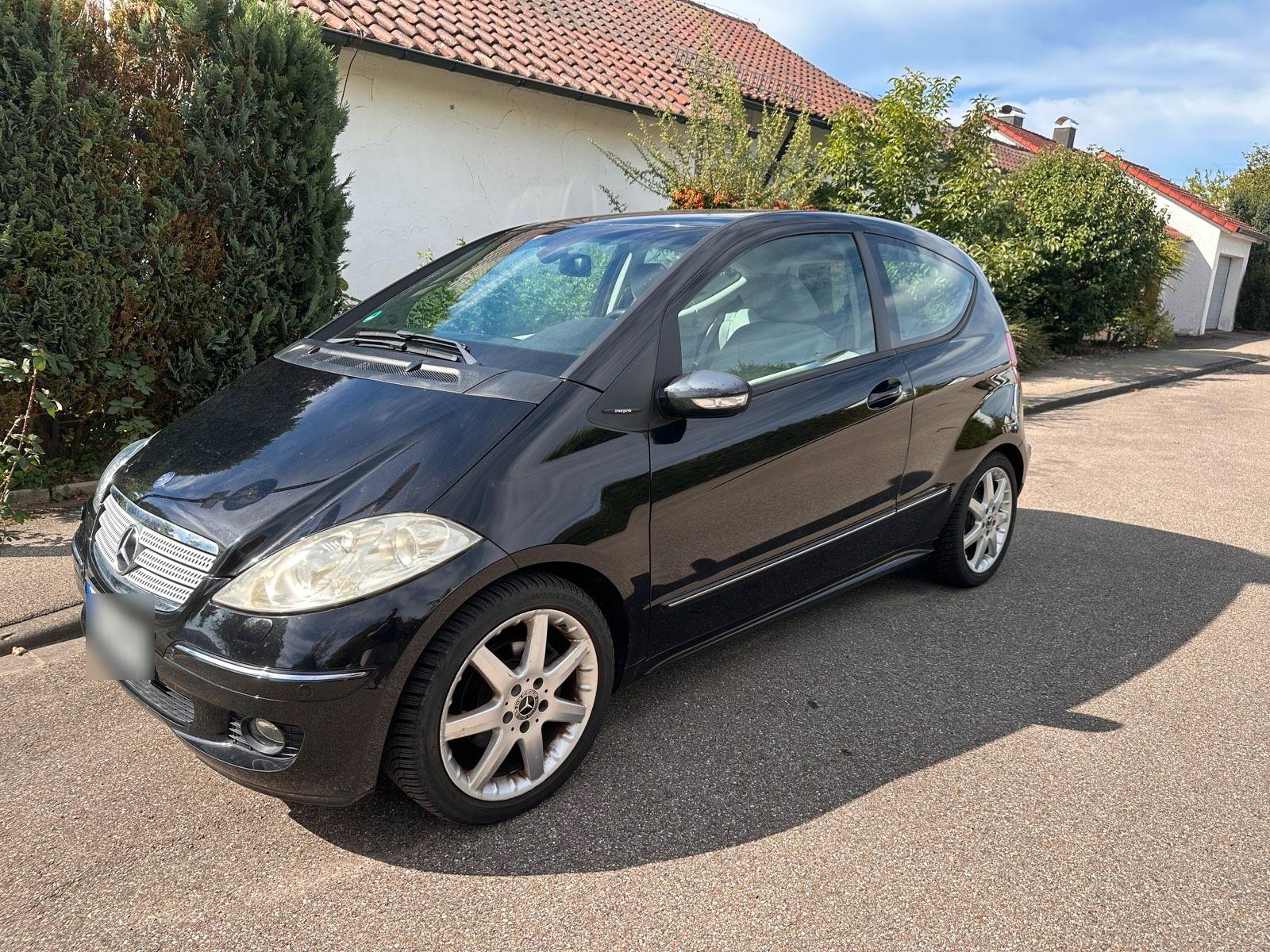 Mercedes-Benz A 200