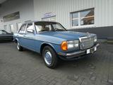 Mercedes-Benz 200 D (W123), Originalzustand - Mercedes-Benz 200: D W123