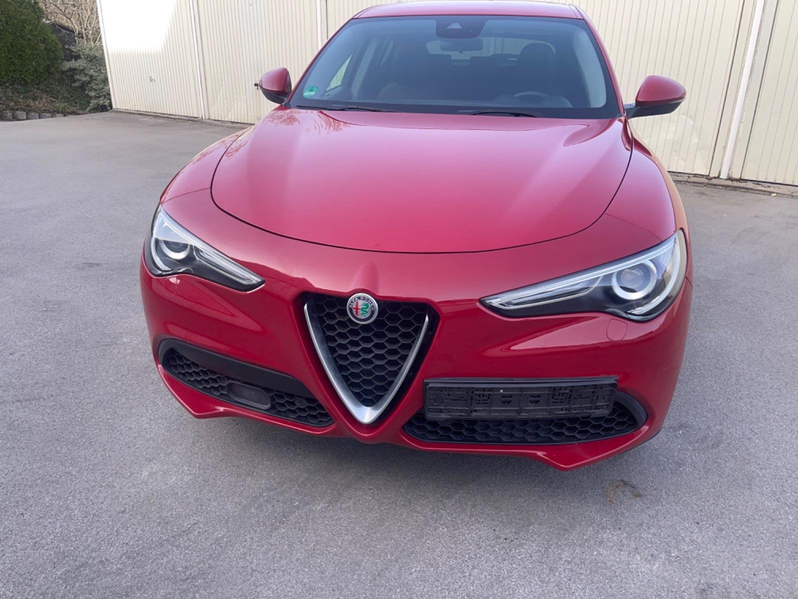 Alfa Romeo Stelvio Super Q4 Allrad  2HD leder klima AT8