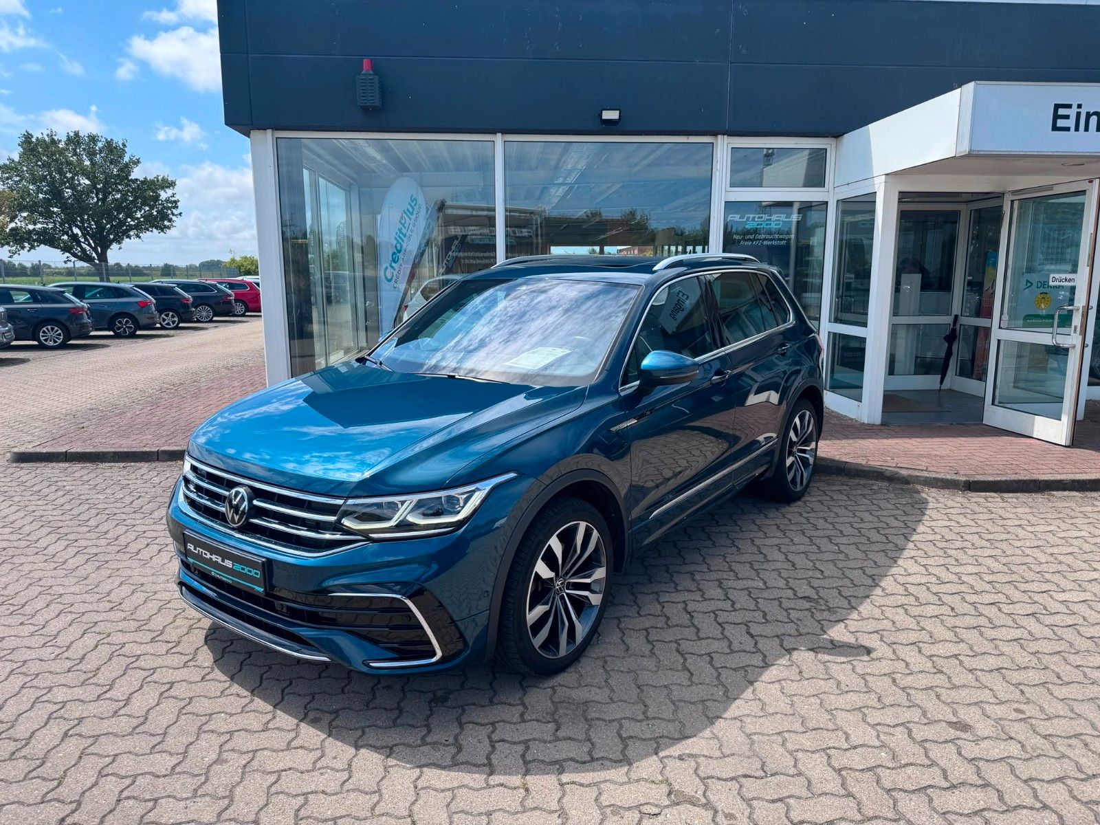 Volkswagen Tiguan R-Line 4Motion Kamera ACC Pano foto 3