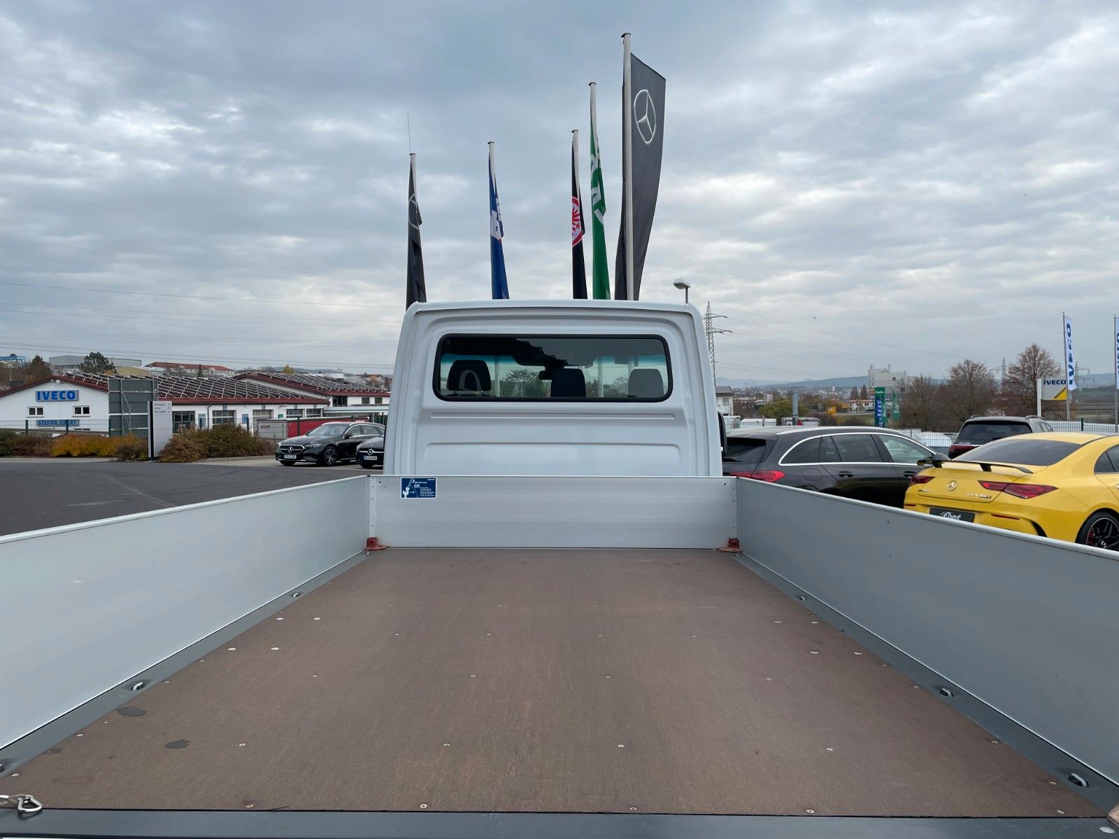 Fahrzeugabbildung Mercedes-Benz Sprinter 317 CDI 9G 3665 Klima