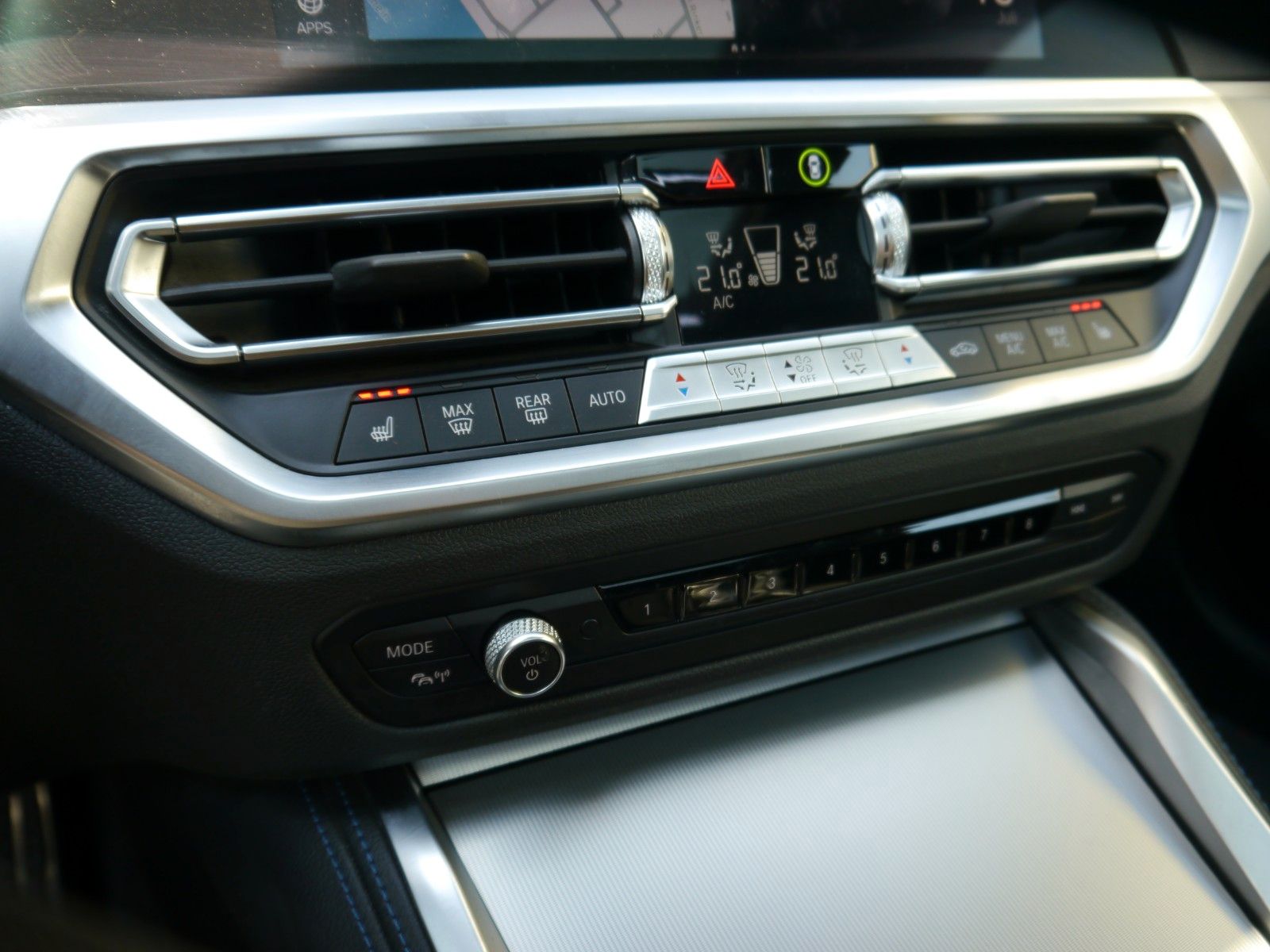 BMW 420 d Coupé M Sport PANO LED R.KAM. H&K CARPLAY foto 15