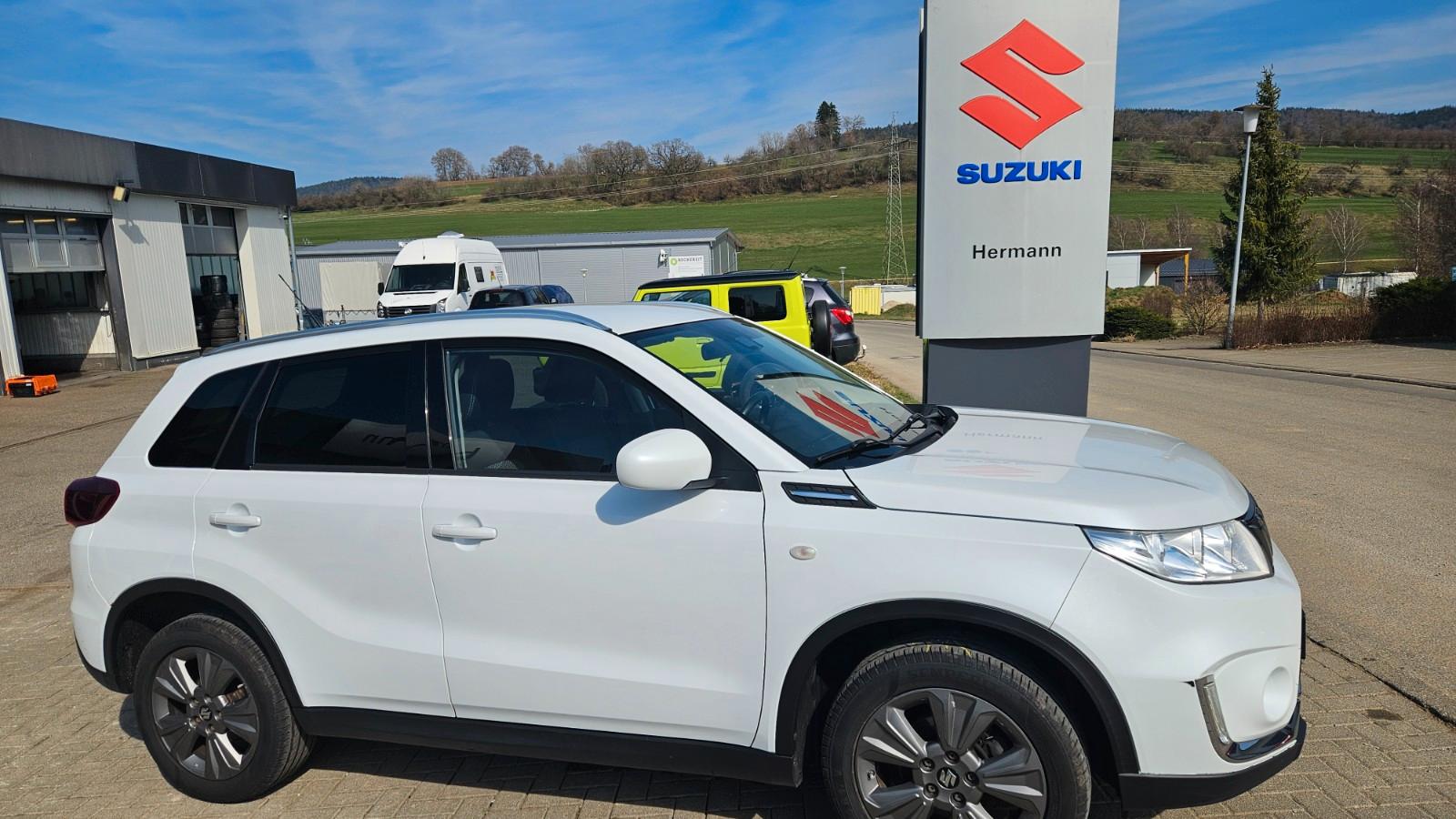 Suzuki Vitara 1.4 Comfort 4x4 AHK 1750 KG