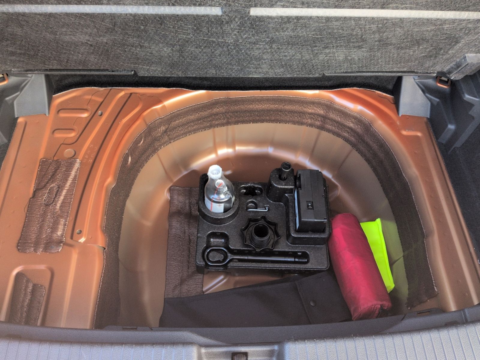 T-Cross 1.0 TSI Style KAMERA+LED+APP