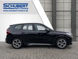 BMW iX1 xDrive30e LED Navi Kamera Massage Carplay - schwarze BMW iX1