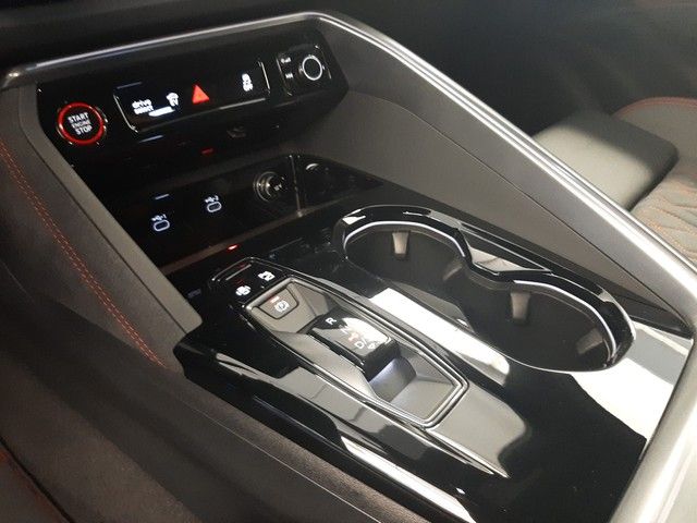 Fahrzeugabbildung Audi Q5 SUV S line e-hybrid Tech pro AHK Pano 21"