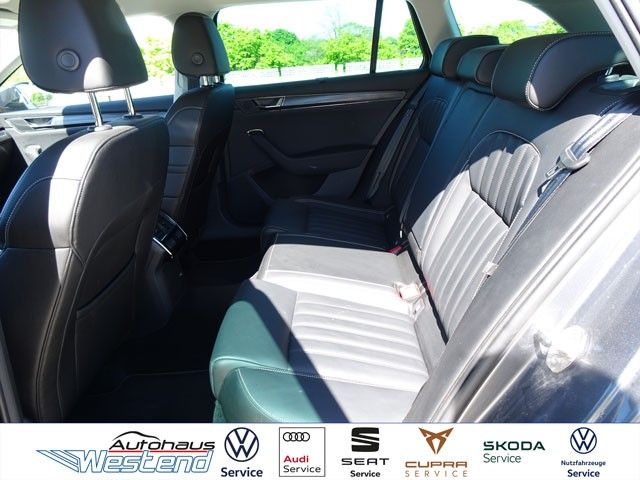 Fahrzeugabbildung SKODA Superb Combi Style 2.0l TDI 147kW 4x4 DSG Navi L