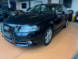 Audi A3 Sportback Klima / Navi / Scheckheft - Audi A3 mit Benzin-Antrieb: Kombi, Automatik