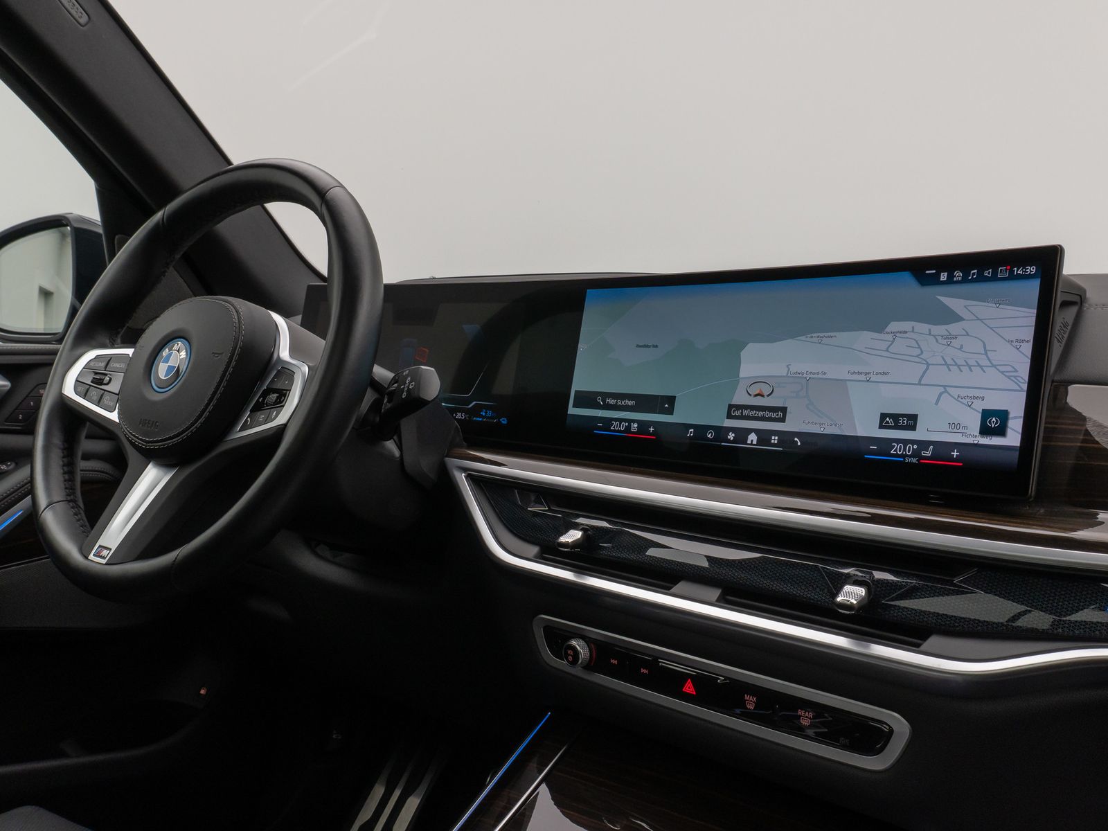 Fahrzeugabbildung BMW x5 xD50e M SportPro Panorama 360°HUD DAB H/K 21"