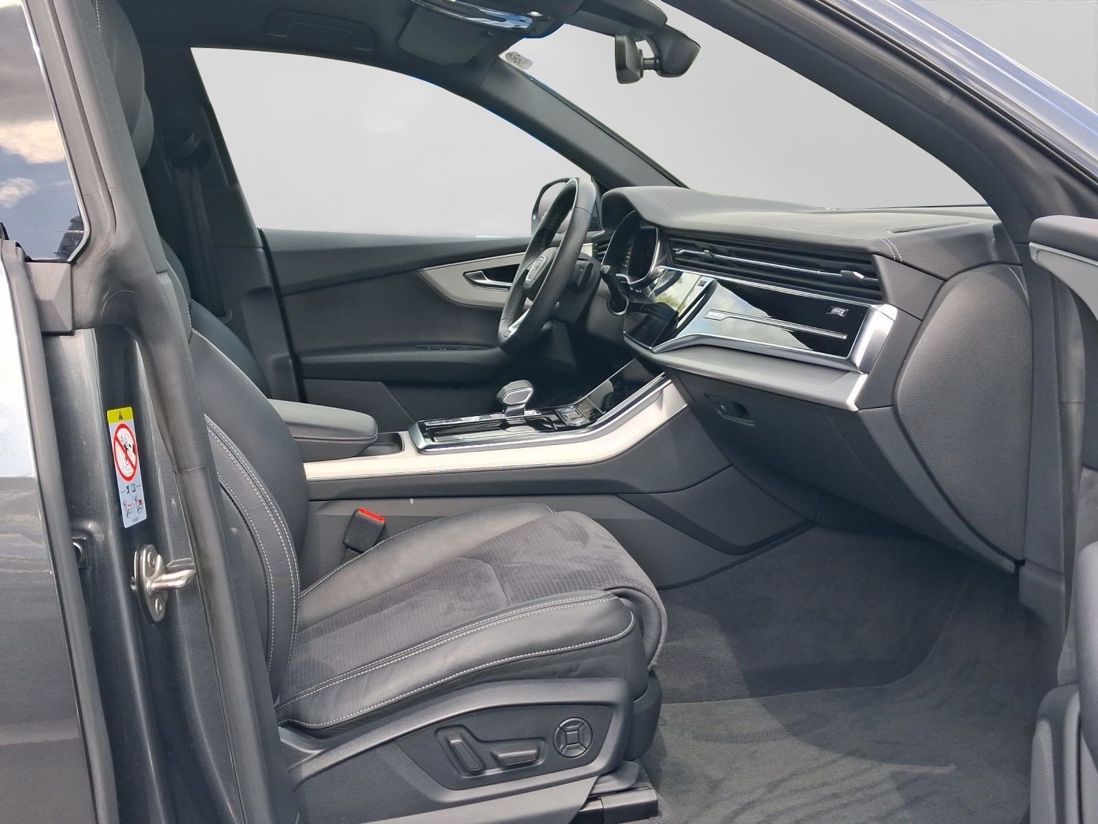 Audi Q8 50 TDI Q 2x S LINE LM21 OPS MATRIX STDHZG foto 4