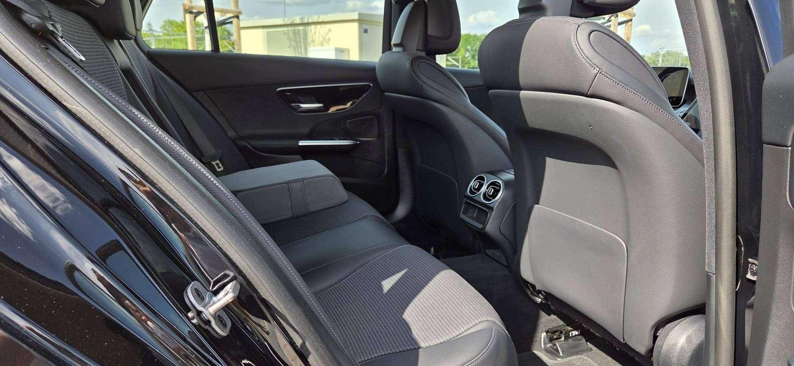 Mercedes-Benz C-Class LED / Navi Prem / Kamera / 64 Ambiente / S, миниатюра 13