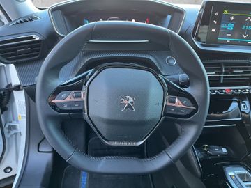 Peugeot 2008 Elektro Allure 136 50kWh Carplay+SHZ+RFK
